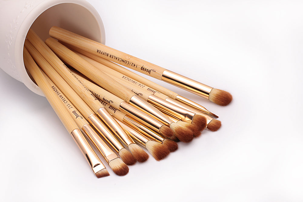 bamboo brushes for eye 15pcs - Jessup Beauty