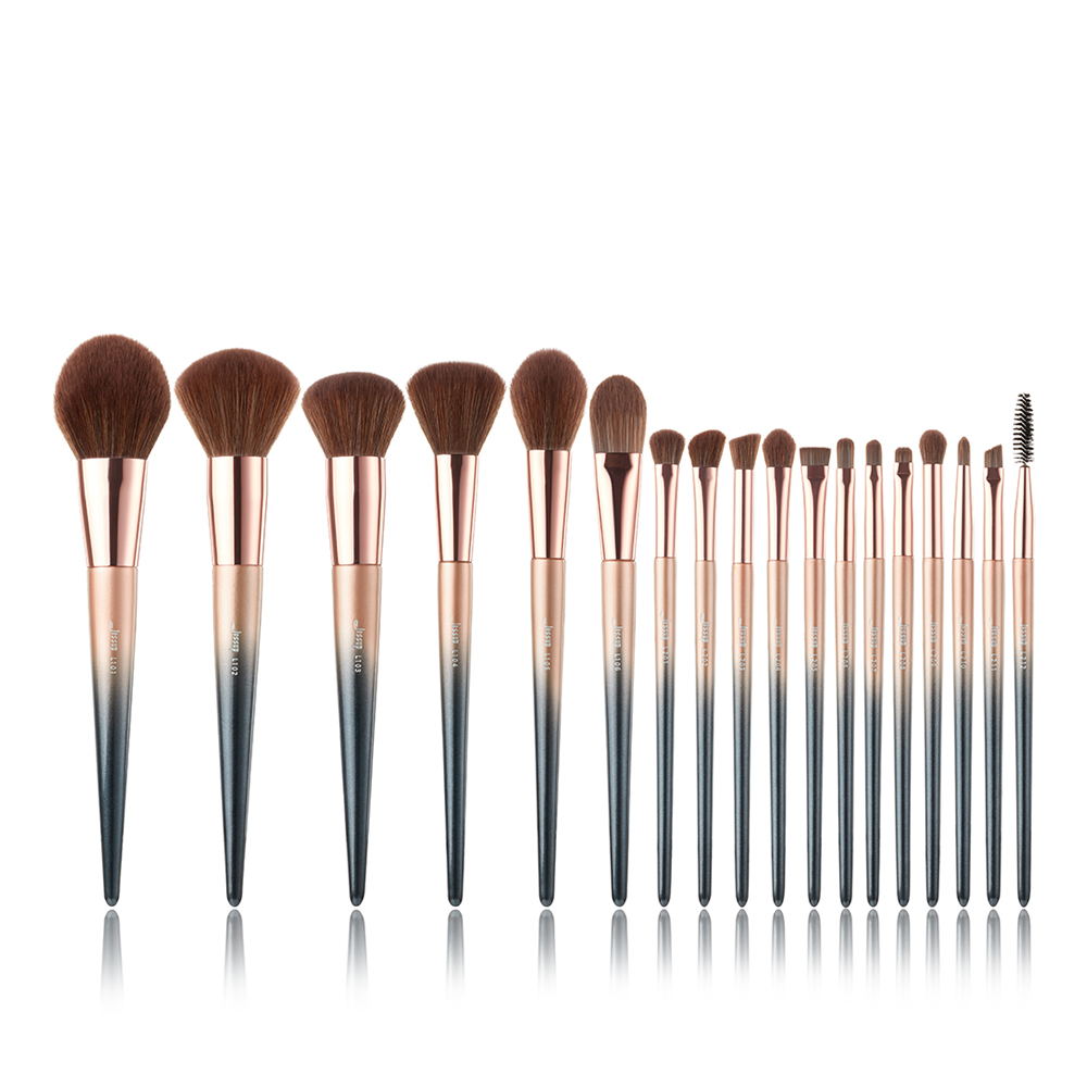 Inexpensive makeup discount brush set