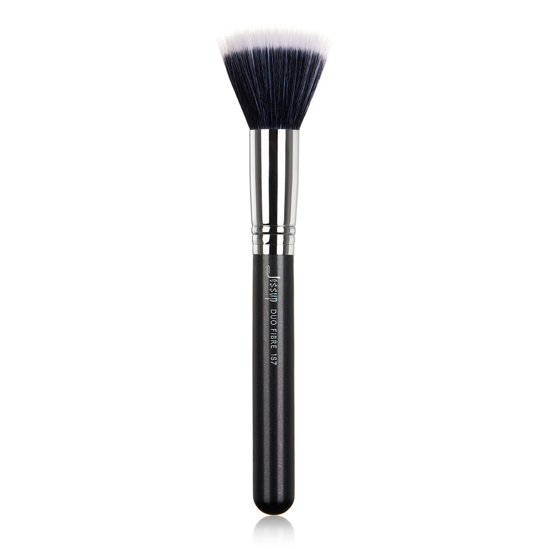 makeup blending brush