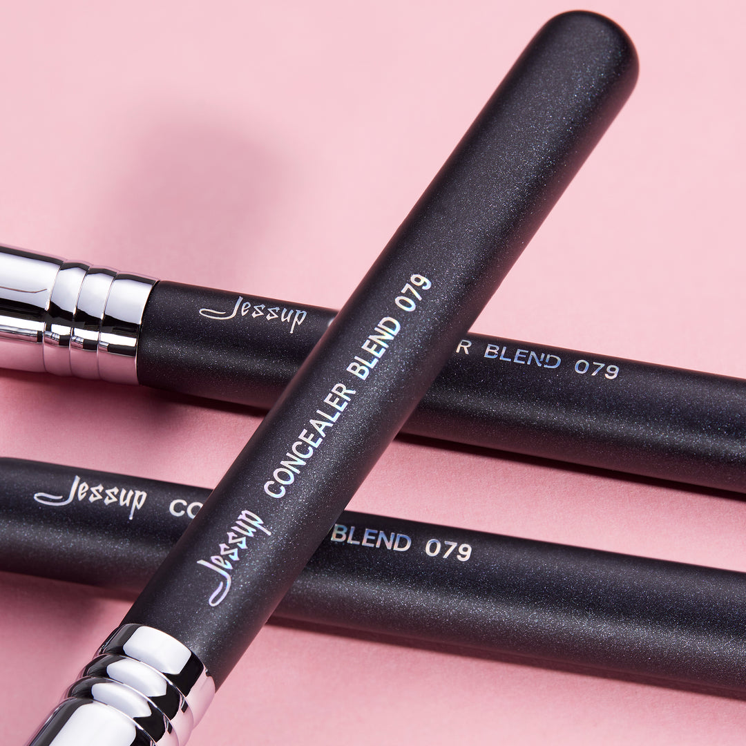 concealer brush for full coverag