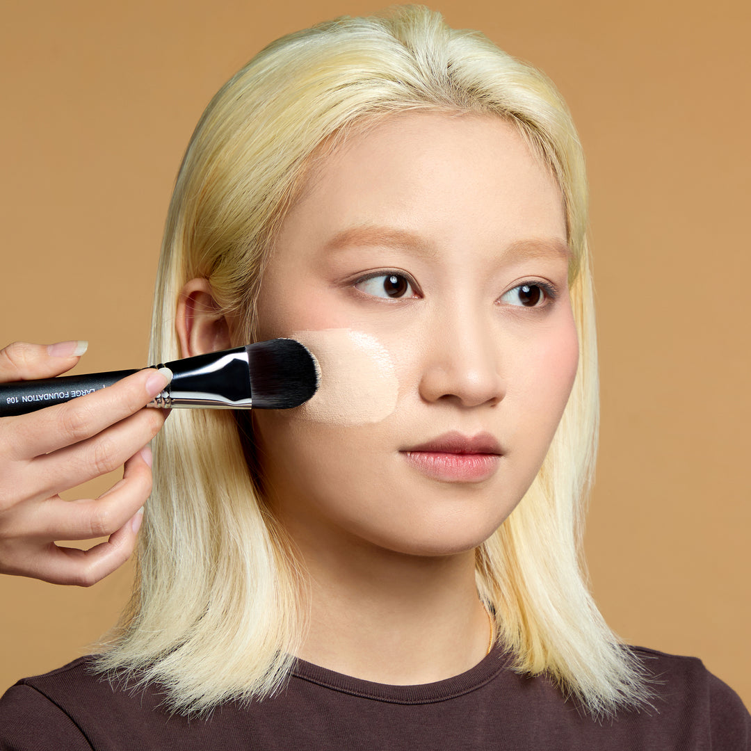 best large brush for liquid foundation