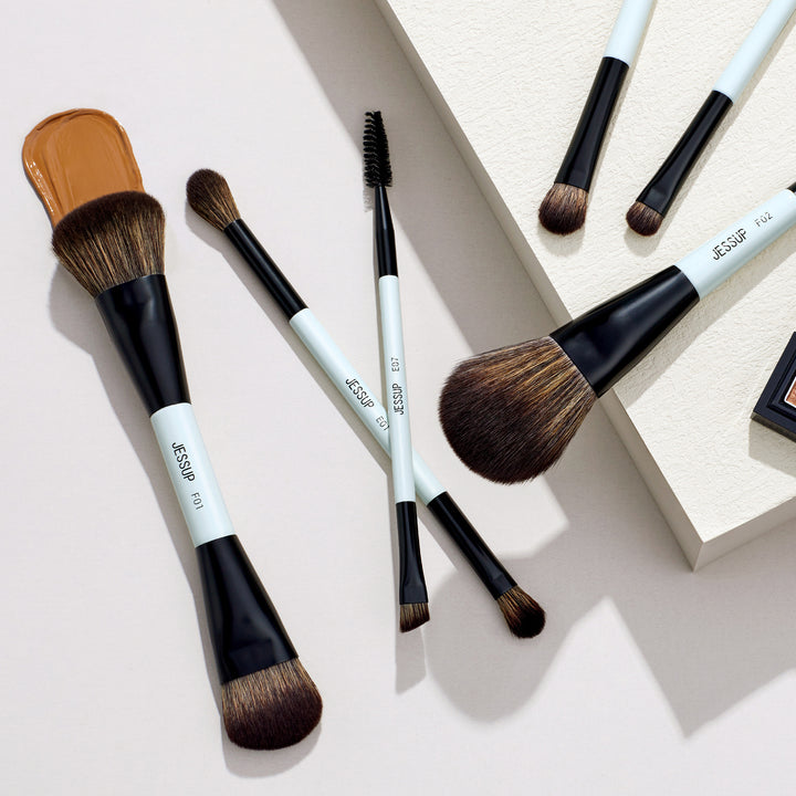 Duo-End Brush Versatility Collection