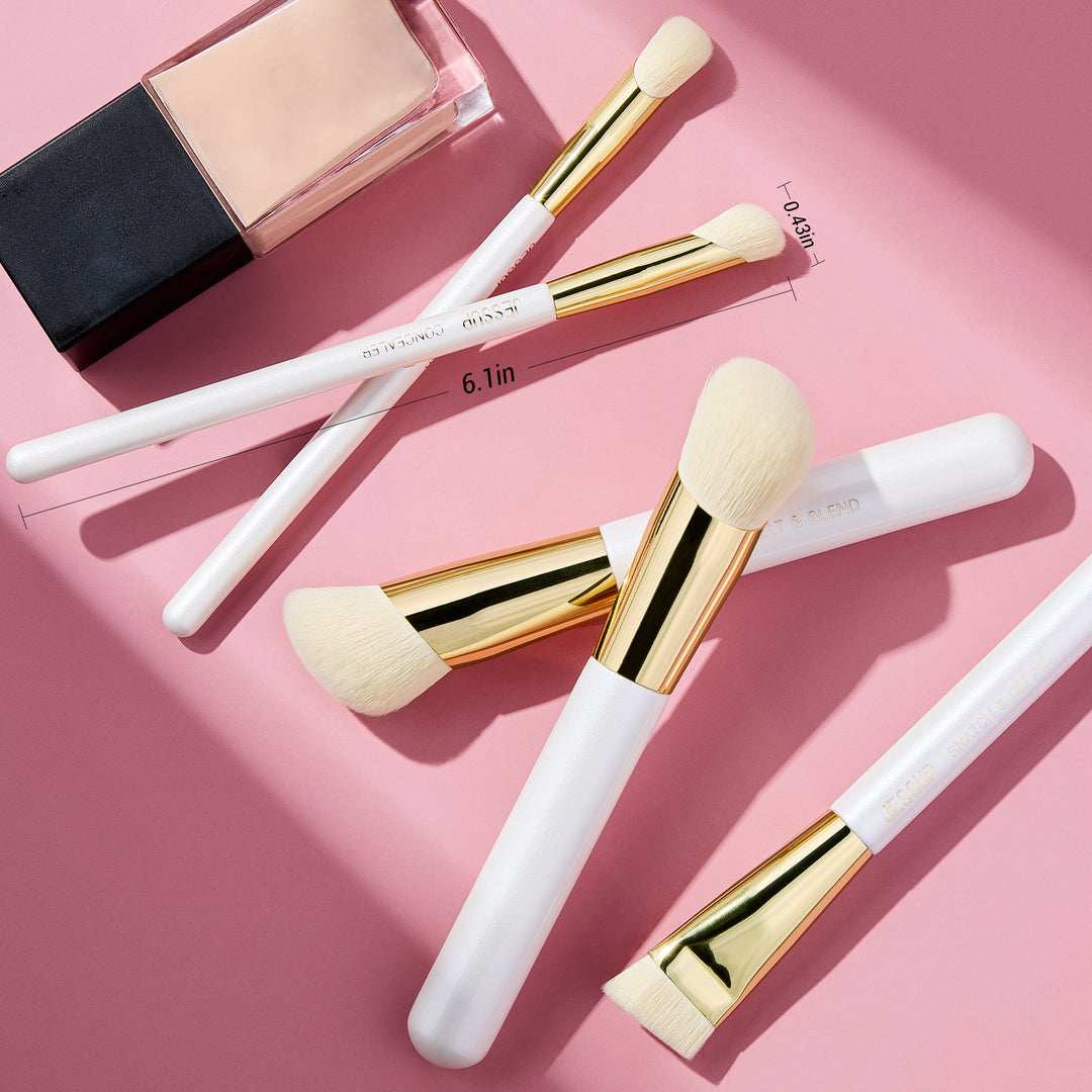 (Newest) White Shimmer Makeup Brush Collection