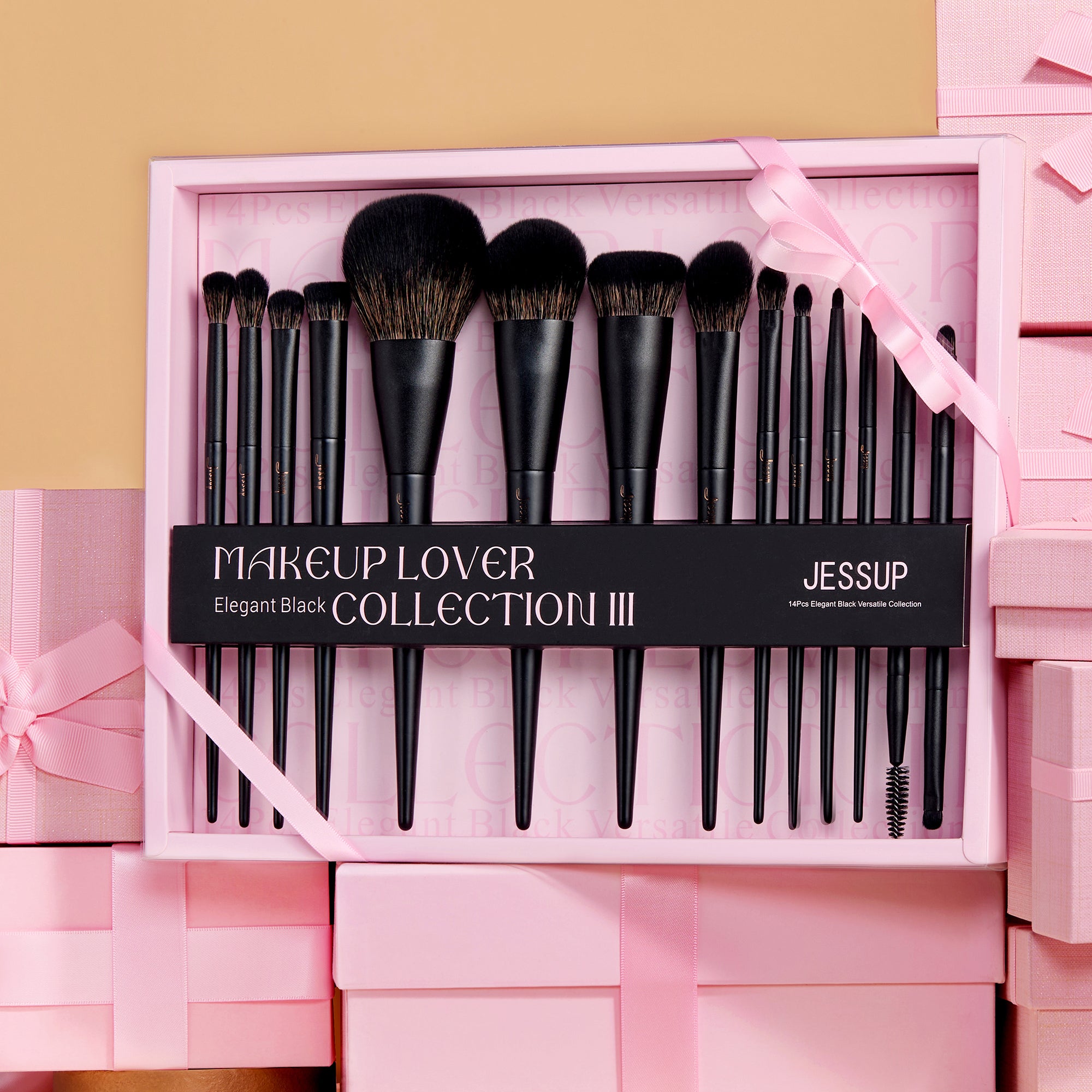 BUSHBRUNT Jusco fit 他3点セット Jessup Brush Set with Gift Beauty Box Matt Black