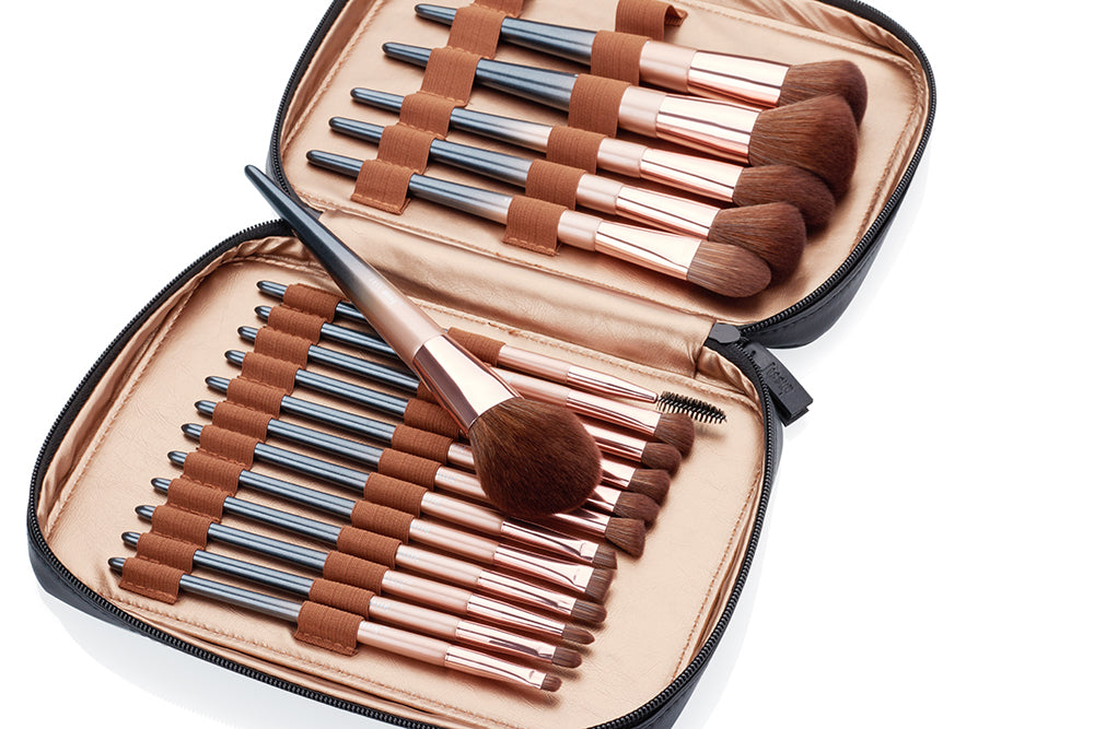travel makeup brush set with storage bag 18cs - Jessup Beauty