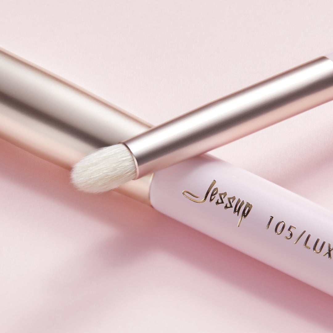 pink highlighter makeup brush - Jessup